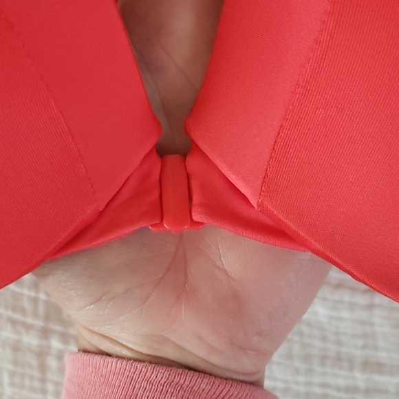 Red victoria secret razor black bra - Picture 2 of 4